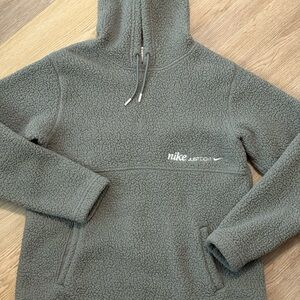 Nike Charcoal Fleece Pullover